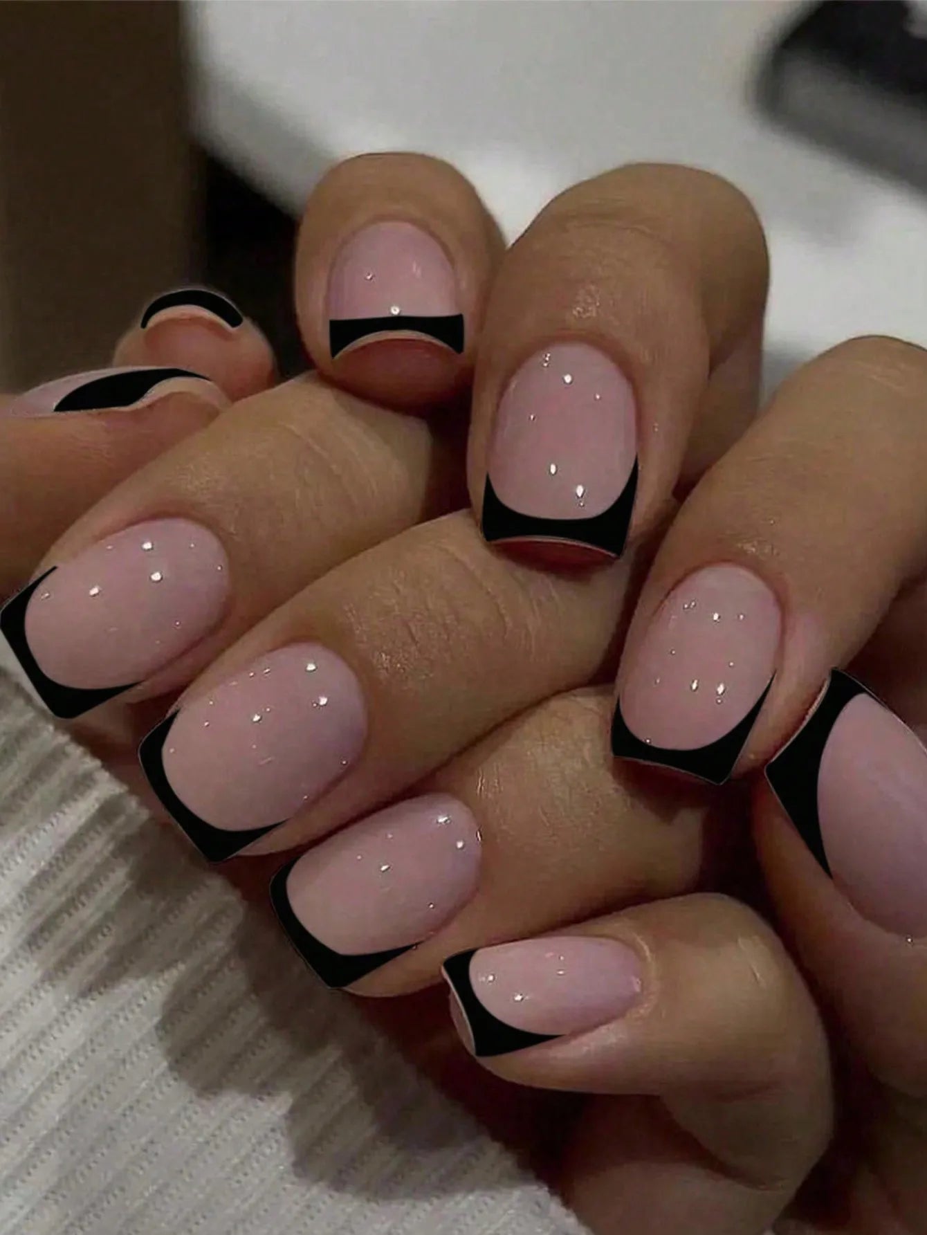 RUVIAA BEAUTY 24PCS Press-On Nails – Short Square Heart French Tips